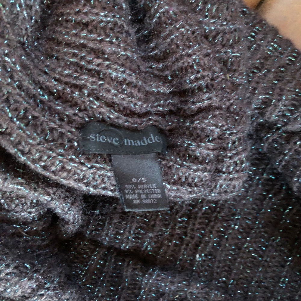 Subtle Sparkle Infinity Scarf ♾ - Picture 2 of 4
